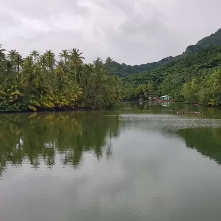 Baie de Huahine